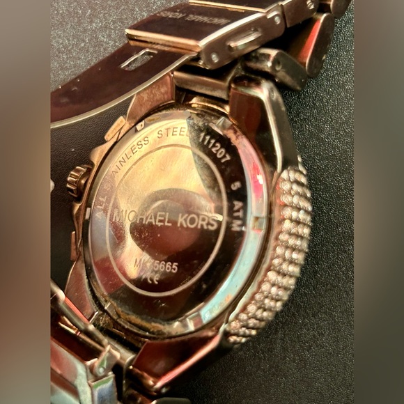 Michael Kors Authentic Chocolate Brown Watch MK5665 - Picture 5 of 7
